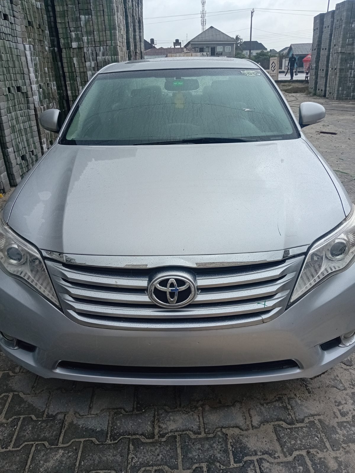 TOYOTA AVALON